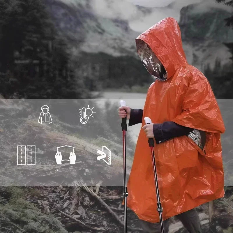 알루미늄 코팅 안감으로 제작되어 방수 및 보온 기능이  - Emergency Poncho Rain 리뷰 및 가격